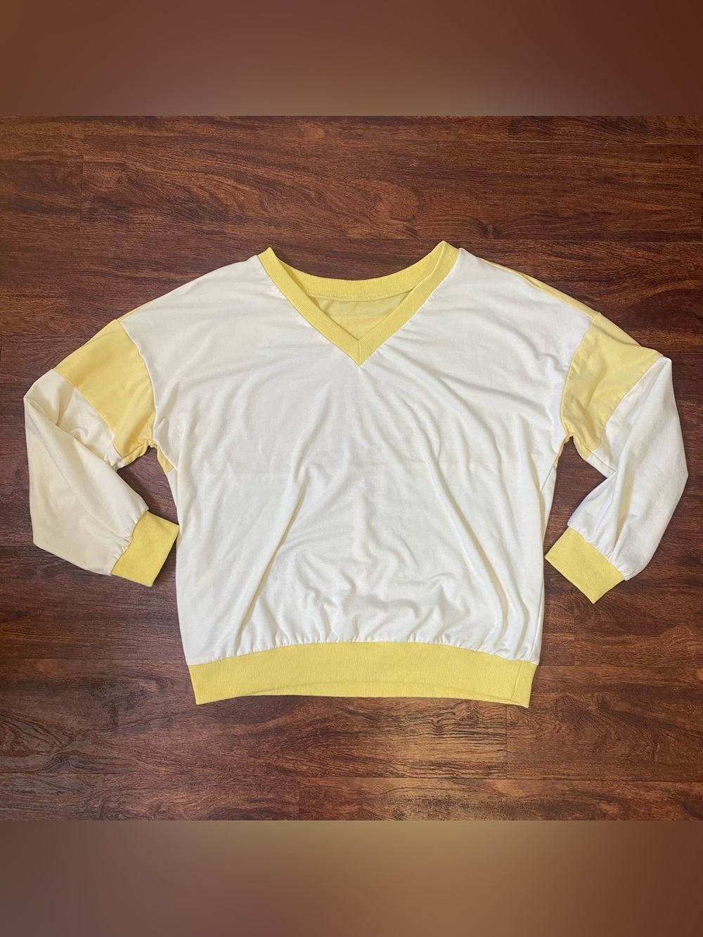 Retro Cream and Yellow V‑Neck Pullover Sweatshirt